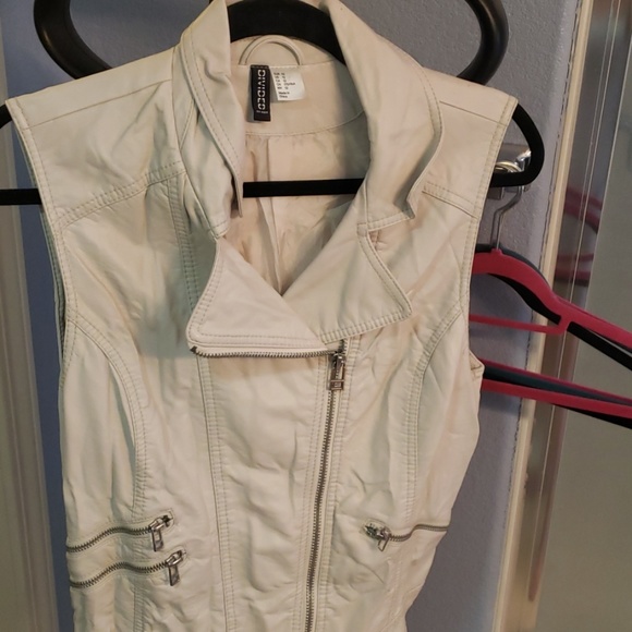 H&M Jackets & Blazers - Faux leather vest